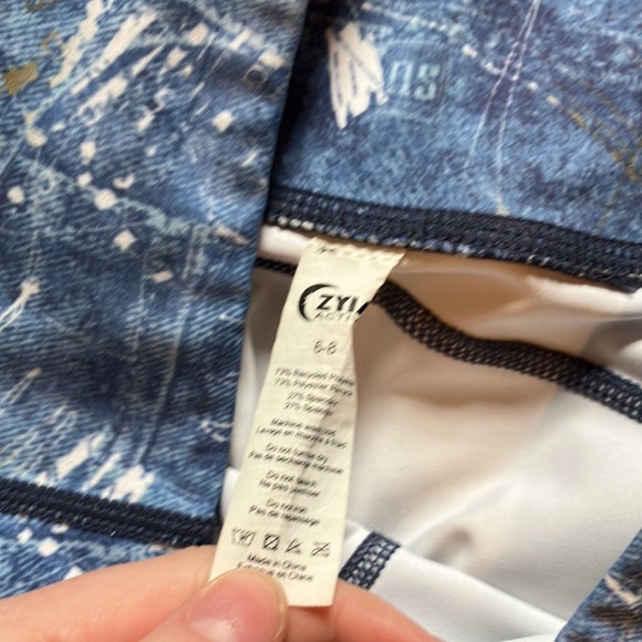 ZYIA Women’s Blue Leggings, Size 6/8 - Picture 2 of 6